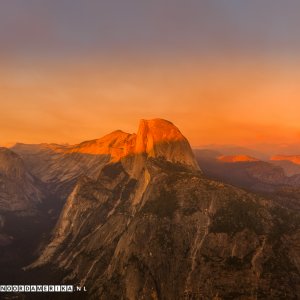 Half Dome tijdens zonsondergang