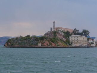 Alcatraz met Golden Gate Bridge