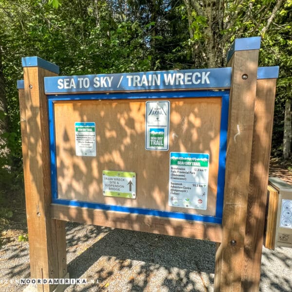 Train Wreck Sea to Sky Trail bij Whistler