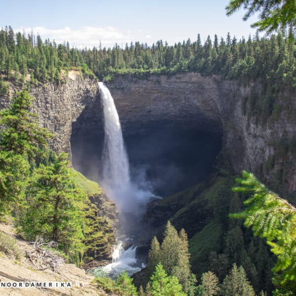 Helmcken Falls in Wells Gray Provincial Park