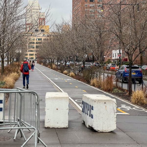 Fietspad over de Brooklyn Bridge New York